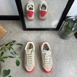 Sygeplejebutikken Sko På Tilbud*Beige sko med åndbar overdel og flotte detaljer