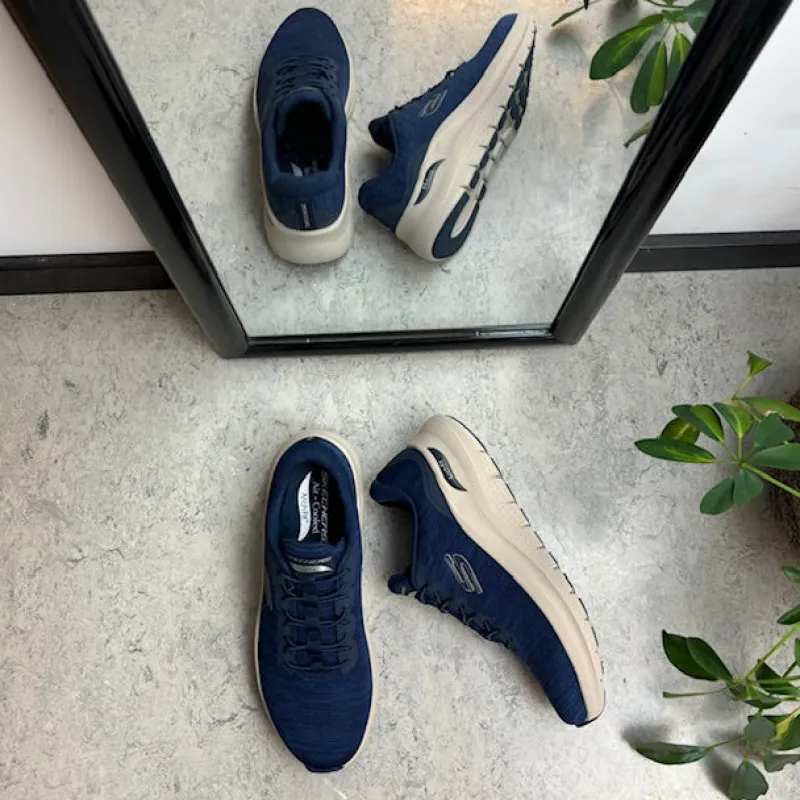 Skechers Sko På Tilbud*Blå herresko fra med ekstra svangstøtte