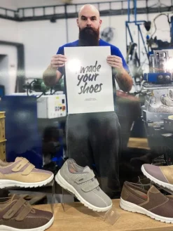 OrtoMed sko Benlængdeforskel|Knyster - Hallux Valgus*Bred skind slip on til knyster