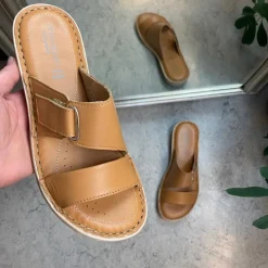 Relaxshoe Sandaler På Tilbud*Brun skind slip on med justerbar rem fra