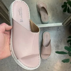 Relaxshoe Sandaler På Tilbud*Elegant rosa slip on i skind fra