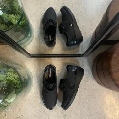 Sygeplejebutikken Knyster - Hallux Valgus|Diabetes Fødder*Elegant sko med velcro og flotte detaljer