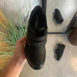 Sygeplejebutikken Knyster - Hallux Valgus|Diabetes Fødder*Elegant sko med velcro og flotte detaljer