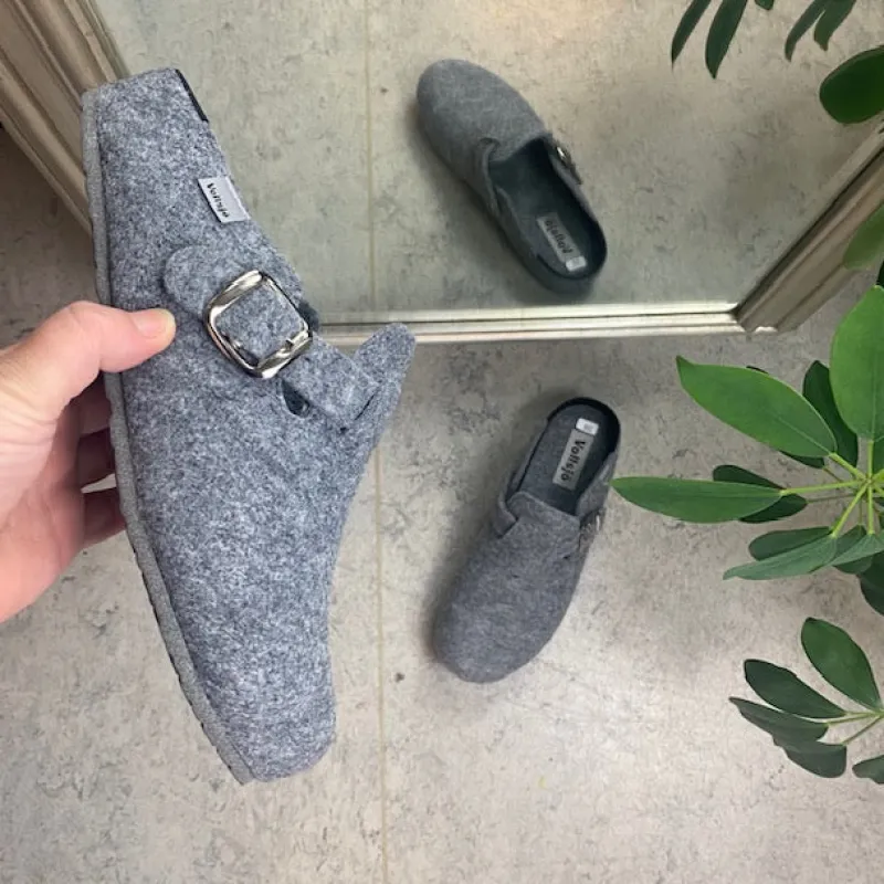Sygeplejebutikken Sko På Tilbud*Filtsko slip on i lys grå