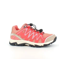 Sygeplejebutikken Sko På Tilbud*Fleksible laksefarvede sneakers med elastiksnørebånd.