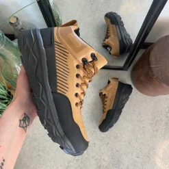 Sygeplejebutikken Herresko Og Sandaler|Herresko Og Sandaler*Herre ankelstøvle i lysebrun PU med snørebånd, let for og stødabsorberende EVA-sål