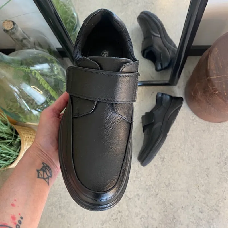 Sygeplejebutikken Herresko Og Sandaler|Herresko Og Sandaler*Herresko i sort PU med bred velcrolukning og robust TPR-sål