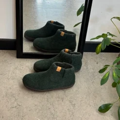 Green Comfort Hjemmesko|Overgangssko*Høj grøn hjemmesko i uld med skridhæmmende såler fra
