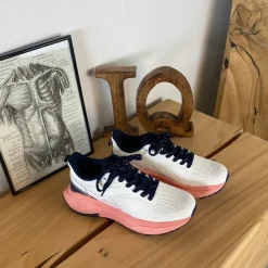 Sygeplejebutikken Kondi Sko|Stødabsorberende Sko*Hvid komfortsko med stødabsorberende sål