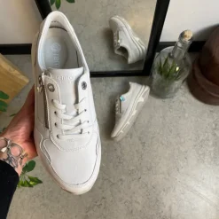 Remonte Platfodet|Sommersko Dame*Hvid sko i skind med fremragende svangstøtte.