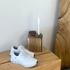 Skechers Knyster - Hallux Valgus|Leddegigt*Hvid Slip-Ins sko med masser af støddæmpning