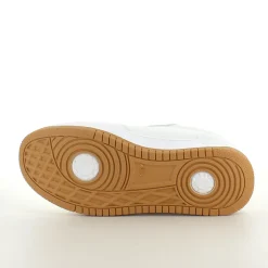 Sygeplejebutikken Sko På Tilbud*Hvid sko med velcroremme og ekstra stødabsorbering i hælen