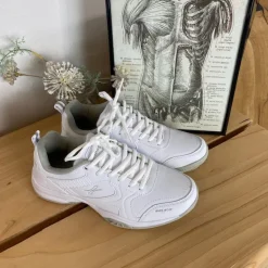 Sygeplejebutikken Sommersko Dame|Hvide Sneakers Dame*Hvide kondisko med svangstøtte