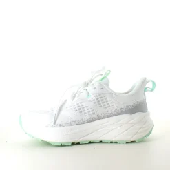 Sygeplejebutikken Knyster - Hallux Valgus|Hælsporer*Hvide letvægtssko med Nonslip ydersål