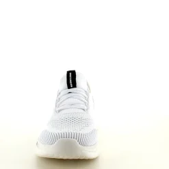 Skechers Sko På Tilbud*Hvide Slip-ins fra med svangstøtte