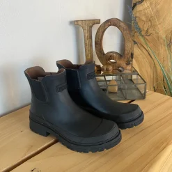 Woden Gummistøvler*Klassisk sort gummistøvle med kort skaft