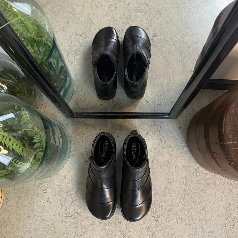 Green Comfort Kort Støvle Dame|Sorte Støvletter*Kort støvle i sort skind fra