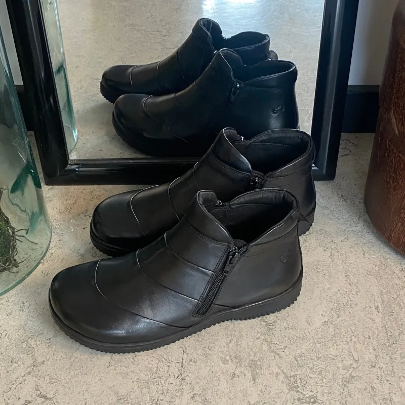 Green Comfort Kort Støvle Dame|Sorte Støvletter*Kort støvle i sort skind fra