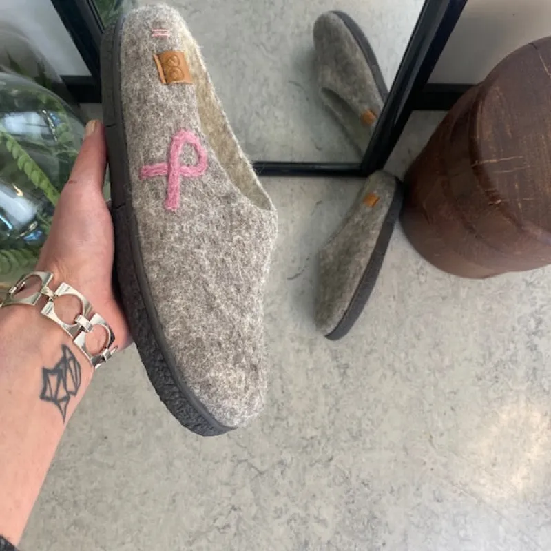 Green Comfort Hjemmesko|Sko Til Brede Fødder Og Høj Vrist*Lav uld hjemmesko med rågummisål og Støt Brysterne logo