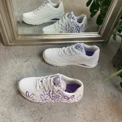 Skechers Sko På Tilbud*Lilla farvede hjerte sko fra