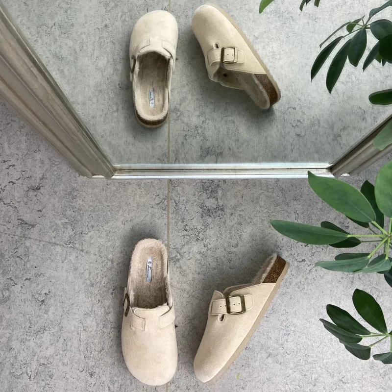 Sygeplejebutikken Hjemmesko|Flade Sandaler*Lys Slip on hjemmesko