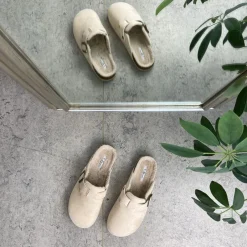 Sygeplejebutikken Hjemmesko|Flade Sandaler*Lys Slip on hjemmesko