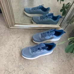 Sygeplejebutikken Sommersko Dame|Overgangssko*Lyseblå åndbar sko med god bredde