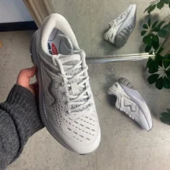 MBT Leddegigt|Hælsporer*MTR1500 løbe og gå sko i hvid fra