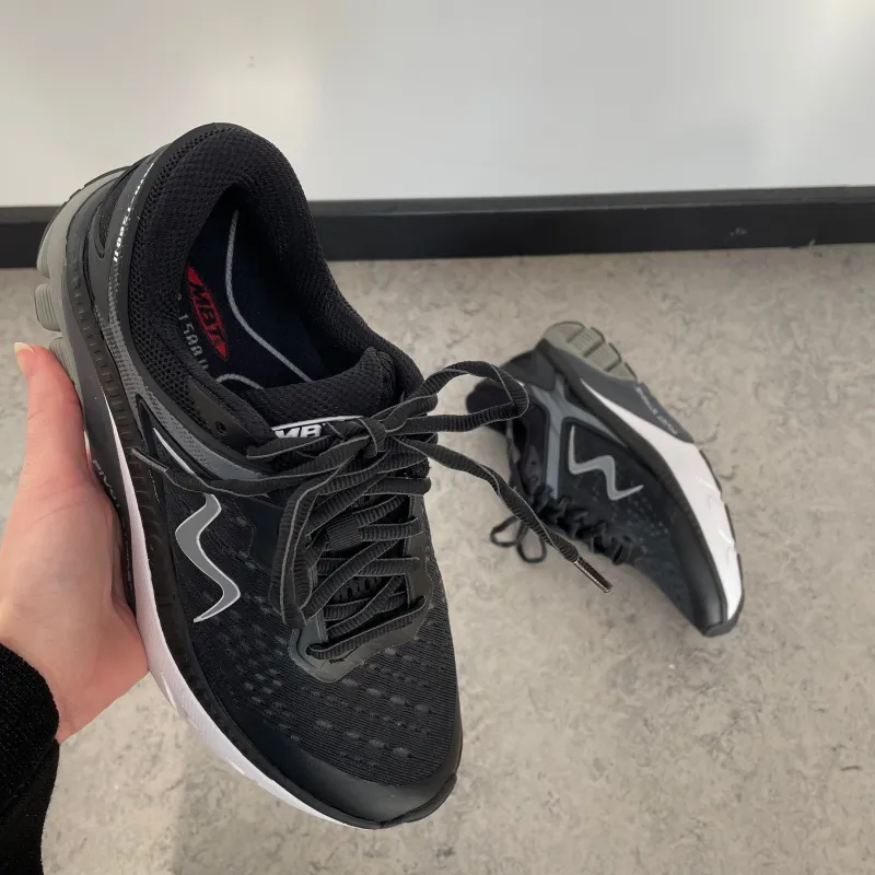 MBT Hælsporer|Hammertå*MTR sko i sort fra