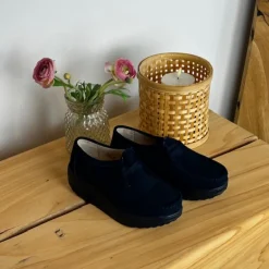 Sygeplejebutikken Sko På Tilbud*Navy ruskindssko med gængesål og svangstøtte