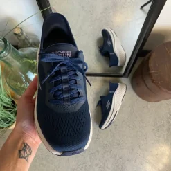 Skechers Knyster - Hallux Valgus|Leddegigt*Navy Slip-ins fra med snørre og Max Cushion bund