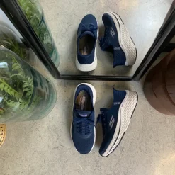 Skechers Knyster - Hallux Valgus|Leddegigt*Navy Slip-ins fra med snørre og Max Cushion bund