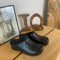 Sanita Sygeplejerske Sko|Stødabsorberende Sko*Praktisk sort træsko