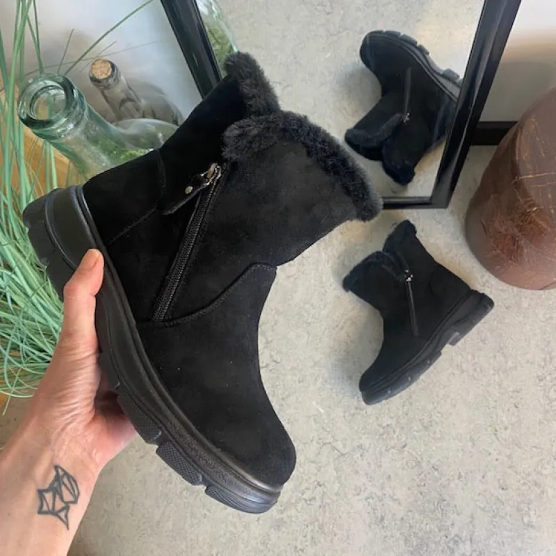 Sygeplejebutikken Kort Støvle Dame|Vinterstøvler Damer*Sort damestøvle med varmt for og lynlås