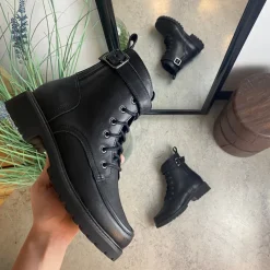 Green Comfort Vinterstøvler Damer*Sort snørestøvle med spænde