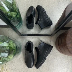 Sygeplejebutikken Kort Støvle Dame|Vinterstøvler Damer*Sort læder ankelstøvle med for og dobbelt lynlås