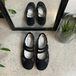 Remonte Sko På Tilbud*Sort ballerina med god svangstøtte.