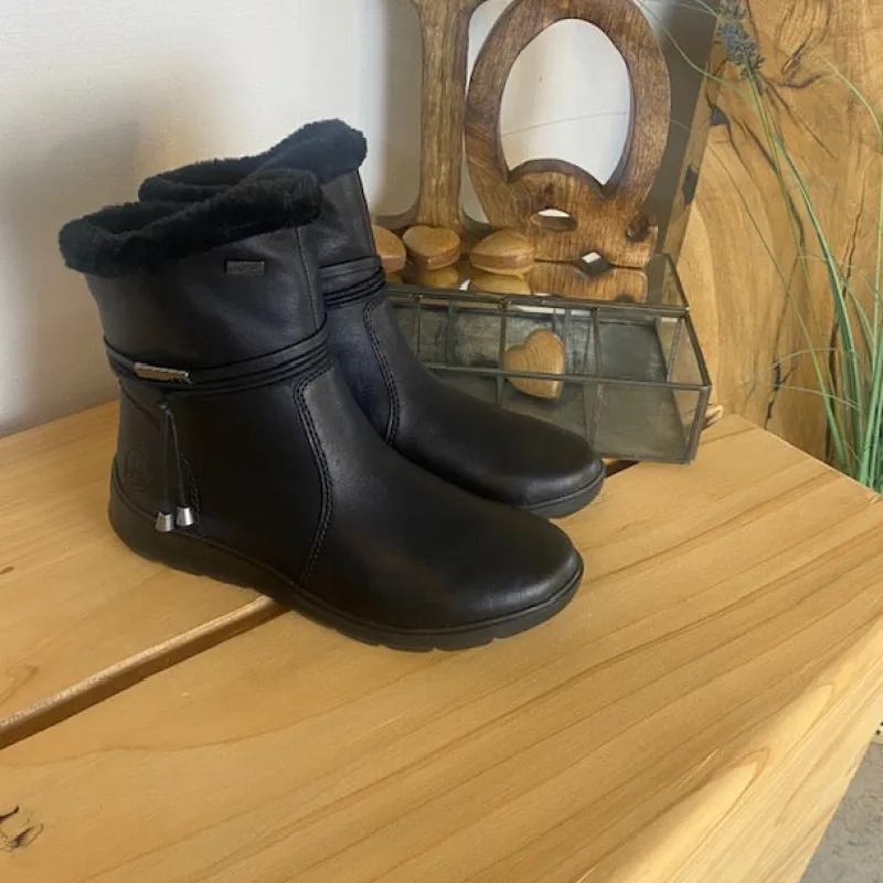 Rieker Kort Støvle Dame|Billige Vinter Støvler*Sort støvle med elegante detaljer