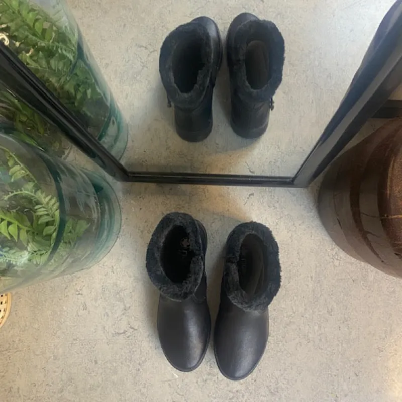 Rieker Kort Støvle Dame|Billige Vinter Støvler*Sort støvle med elegante detaljer