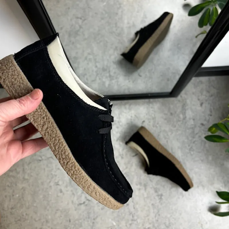 Sygeplejebutikken Sko På Tilbud*Sort ruskindssko med rågummisål