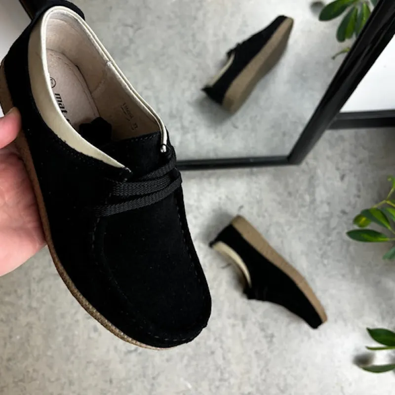 Sygeplejebutikken Sko På Tilbud*Sort ruskindssko med rågummisål