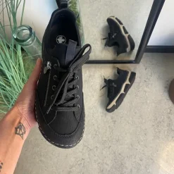 Rieker Knyster - Hallux Valgus|Hælsporer*Sort sneakers fra med god stødabsorbering