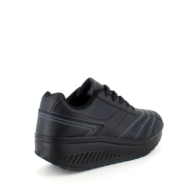 Sygeplejebutikken Sko På Tilbud*Sort sportssko med svangstøtte og gængesål.