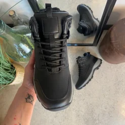 Sygeplejebutikken Herresko Og Sandaler|Herresko Og Sandaler*Sort vandafvisende herreankelstøvle med varmt for, robust TPR-sål og lynlås i siden