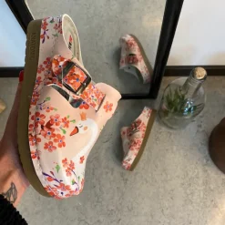 Sygeplejebutikken Clogs|Træsko Dame Modeller*Træsko med svaneprint