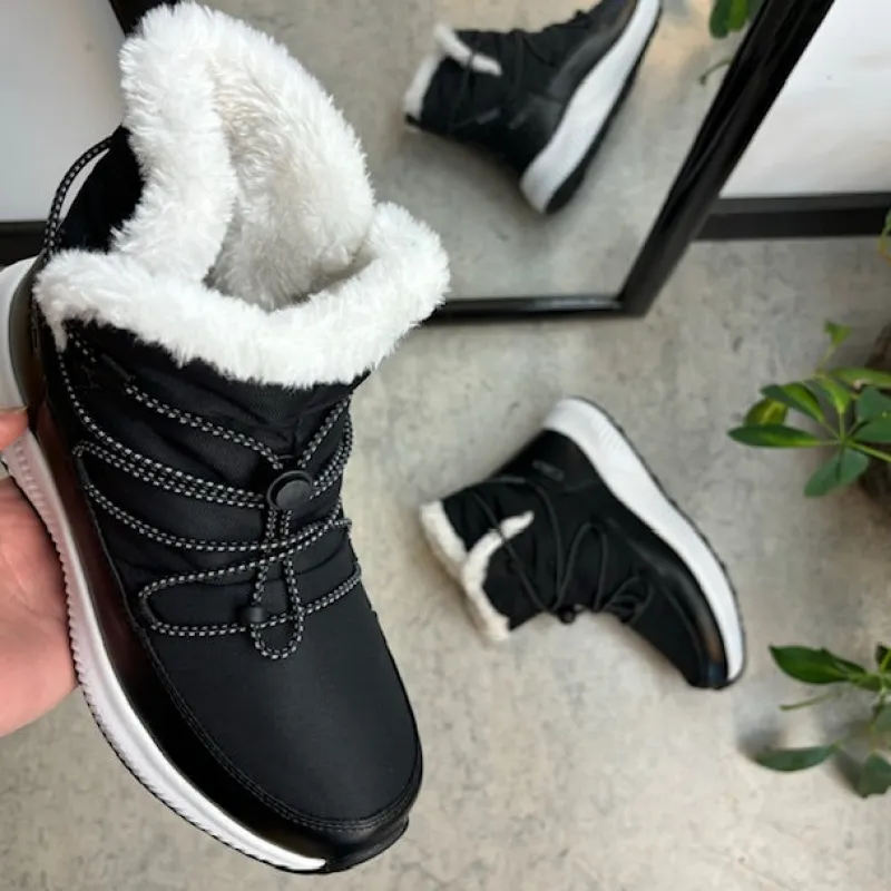 CMP Knyster - Hallux Valgus|Diabetes Fødder*Vandafvisende sort vinterstøvle fra med elastiksnøre